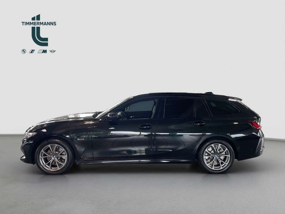 BMW 330 (Bild 2/15)