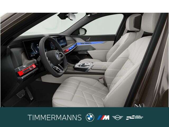 BMW M760 (Bild 3/5)
