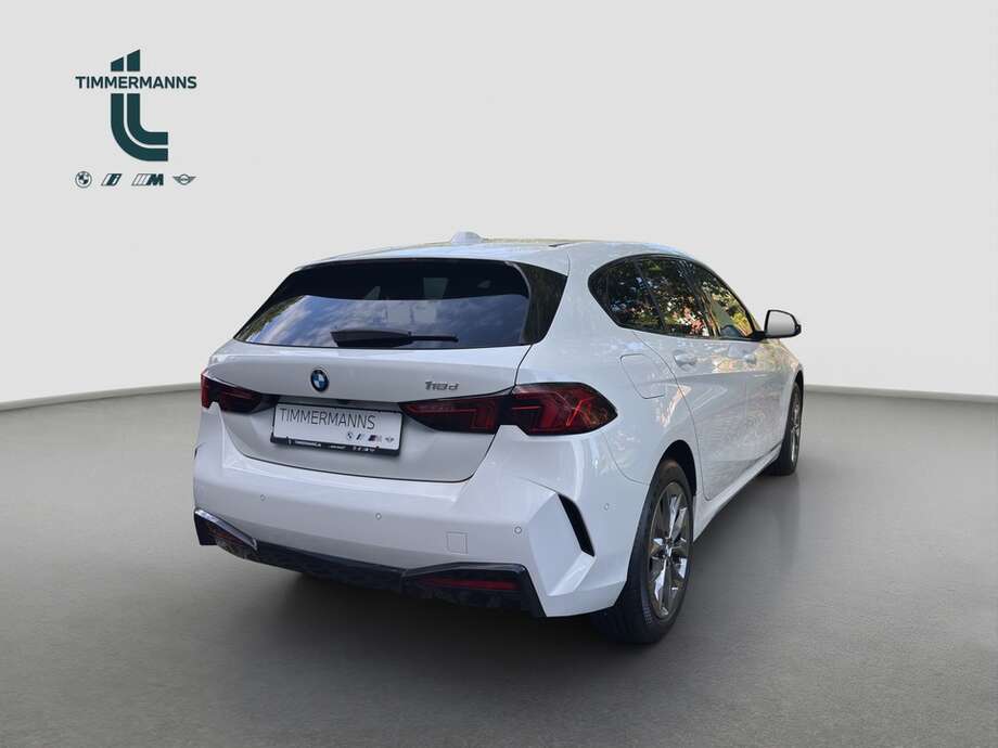 BMW 118 (Bild 5/14)
