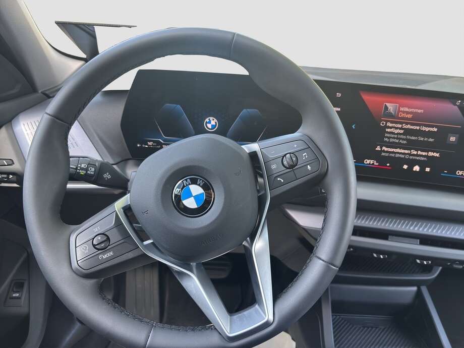 BMW 118 (Bild 11/14)