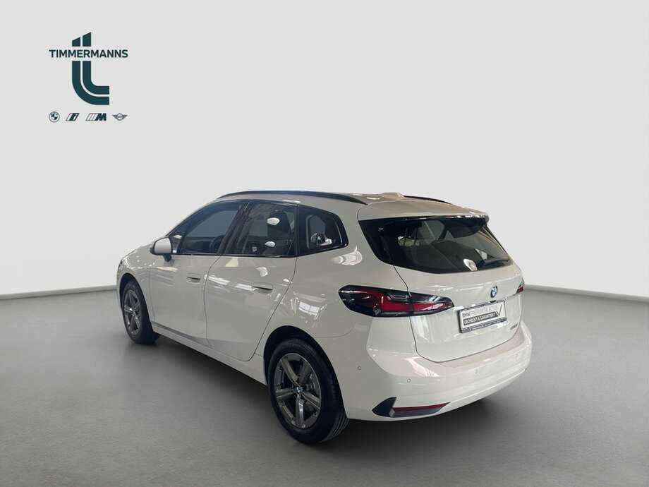 BMW 220 Active Tourer (Bild 3/14)