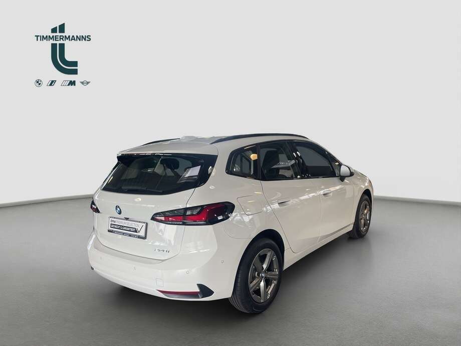 BMW 220 Active Tourer (Bild 5/14)