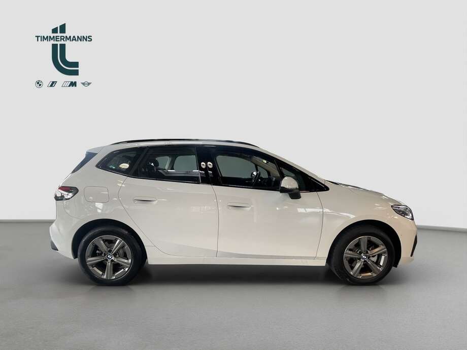 BMW 220 Active Tourer (Bild 6/14)