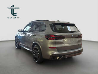 BMW X5 (Bild 3/17)
