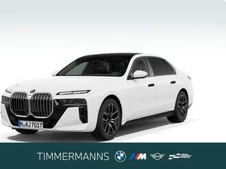 BMW 740 (Bild 1/6)