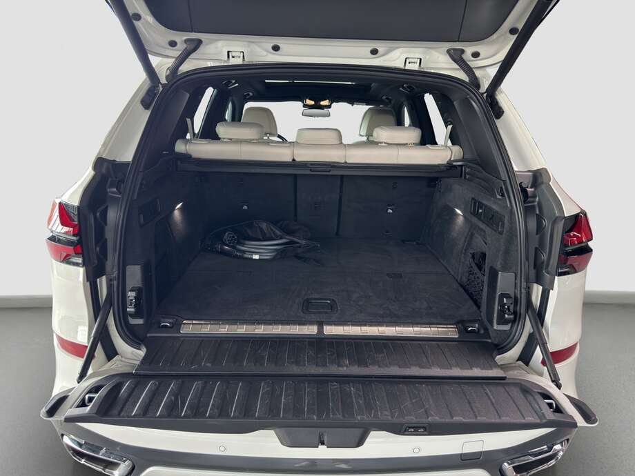BMW X5 (Bild 16/25)