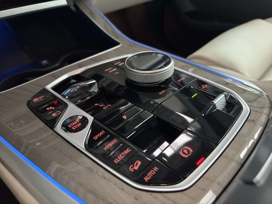 BMW X5 (Bild 22/25)