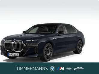 BMW M760 (Bild 1/6)