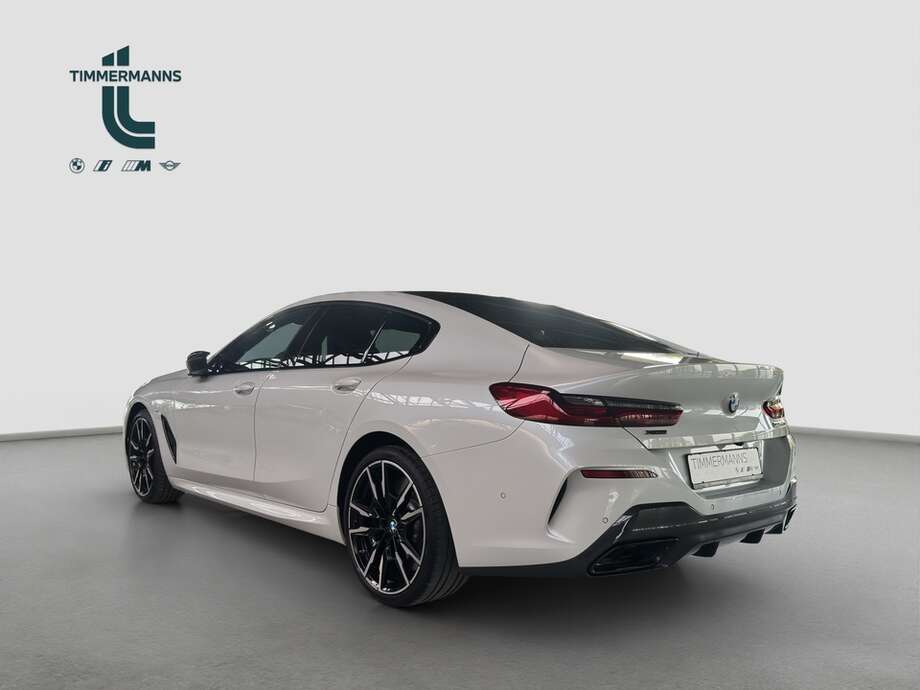 BMW M850 (Bild 4/23)