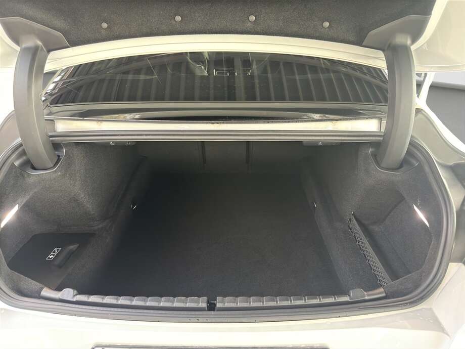 BMW M850 (Bild 16/23)