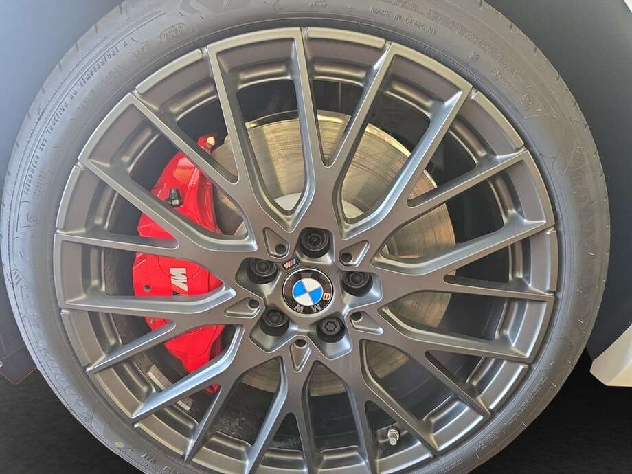 BMW 118 (Bild 9/16)
