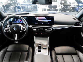 BMW 320d (Bild 2/19)