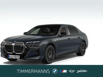 BMW M760 (Bild 1/6)