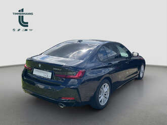 BMW 320 (Bild 3/6)