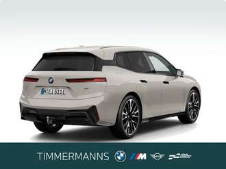 BMW iX (Bild 2/5)