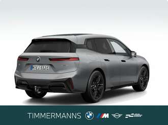 BMW iX (Bild 2/5)