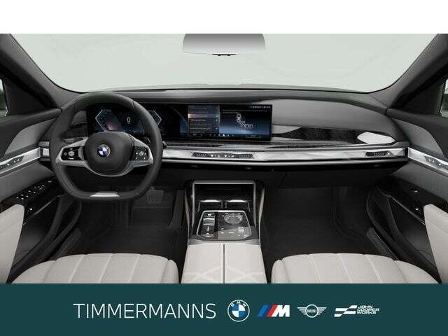 BMW 740 (Bild 4/5)