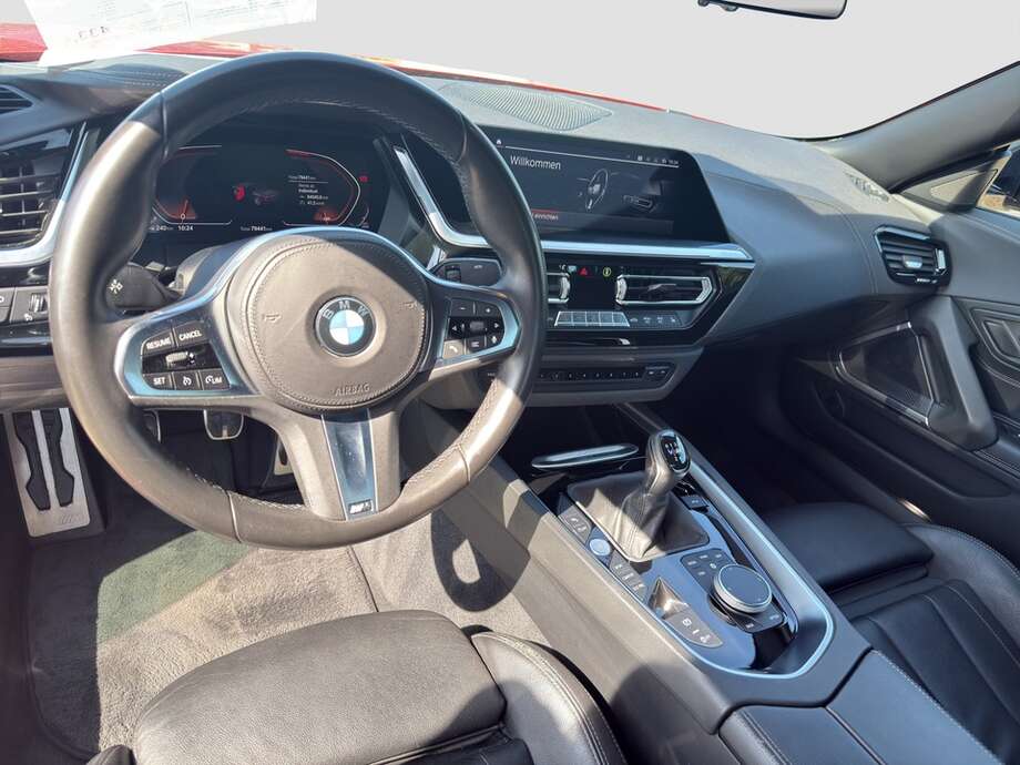BMW Z4 (Bild 13/16)