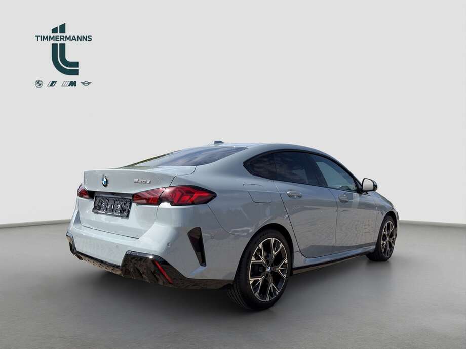 BMW 220 Gran Coupe (Bild 7/17)