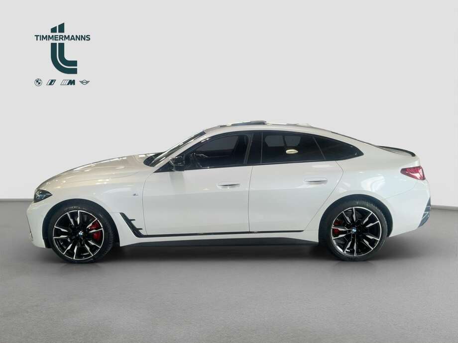 BMW i4 (Bild 2/15)