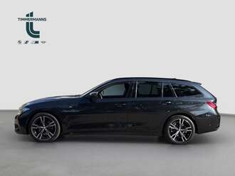BMW 320 (Bild 2/16)