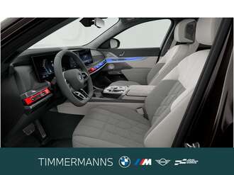 BMW M760 (Bild 3/5)