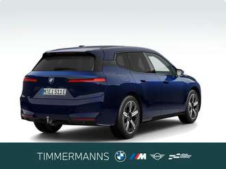 BMW iX (Bild 2/5)