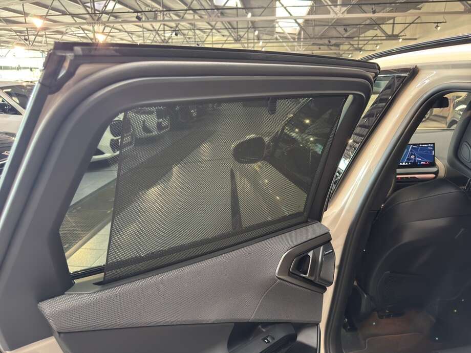 BMW X3 (Bild 17/18)