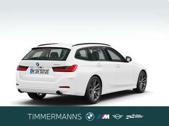 BMW 330 (Bild 2/5)