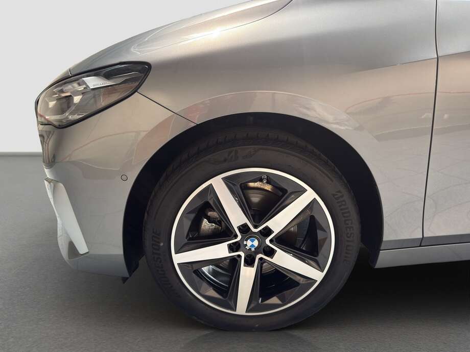 BMW 216 Active Tourer (Bild 9/16)