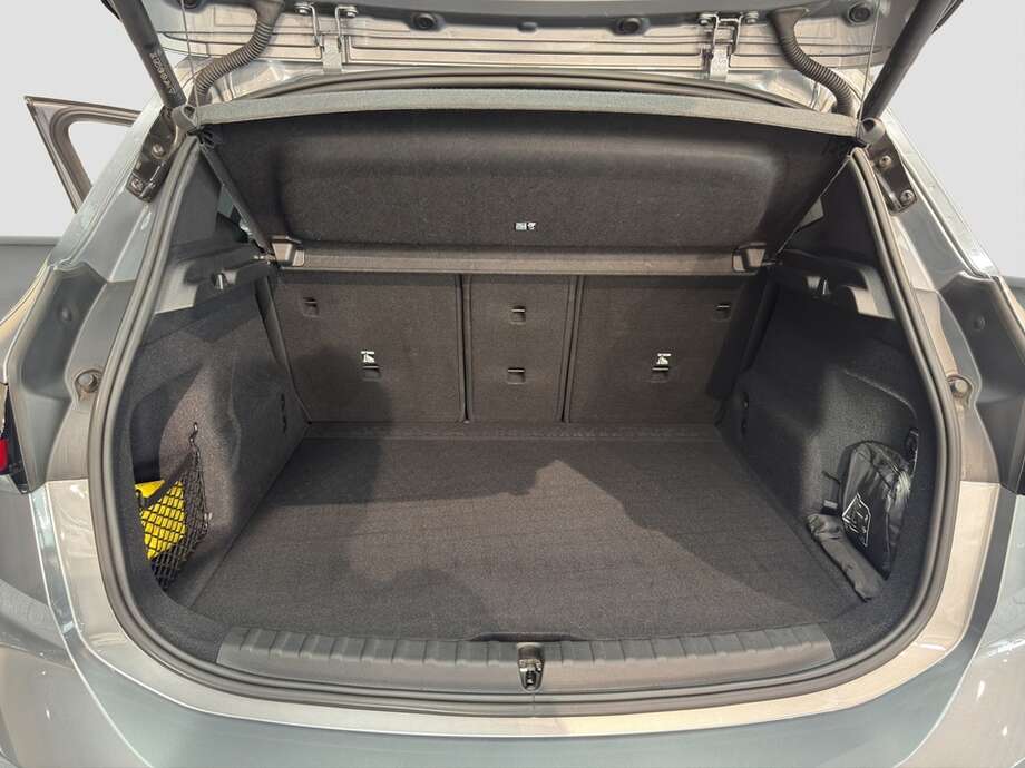 BMW 216 Active Tourer (Bild 15/16)