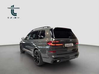 BMW X7 (Bild 3/18)