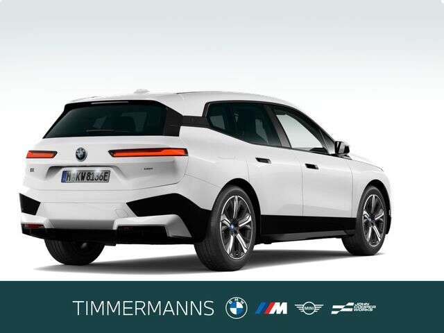 BMW iX (Bild 2/5)