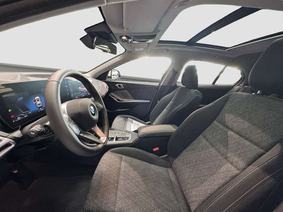 BMW 120 (Bild 9/14)