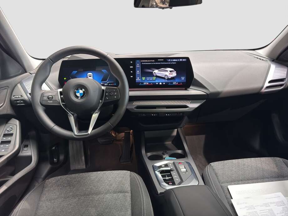 BMW 120 (Bild 12/14)