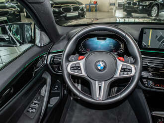 BMW M5 (Bild 3/24)