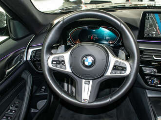 BMW 520d (Bild 2/22)