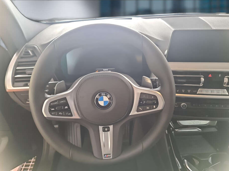 BMW X3 (Bild 21/22)