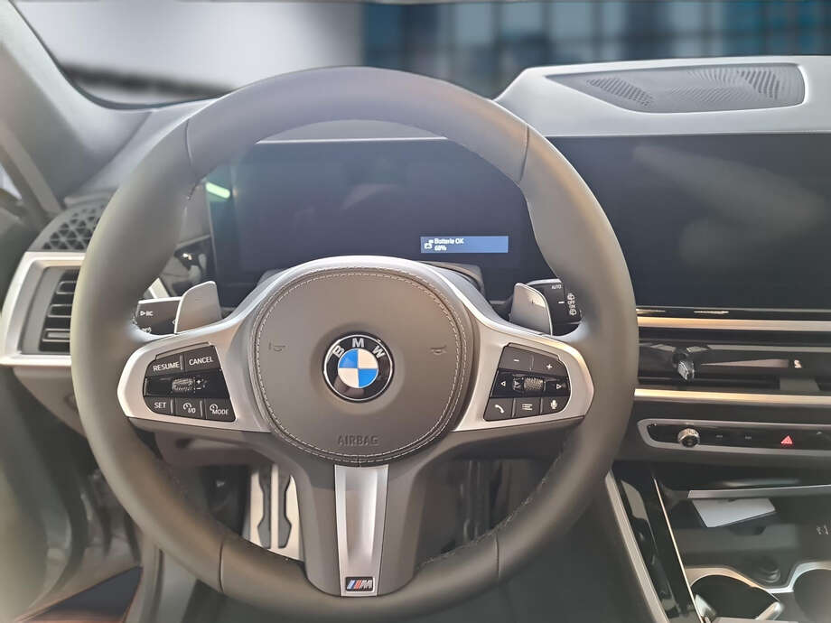 BMW X5 (Bild 21/22)