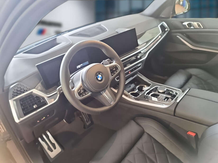 BMW X5 (Bild 8/22)