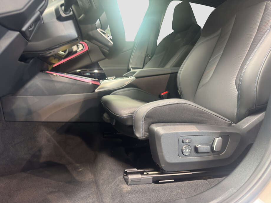 BMW X3 (Bild 11/16)