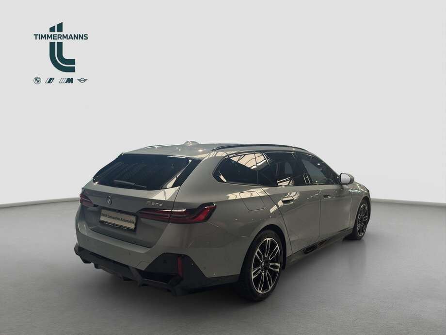BMW 520 (Bild 6/16)