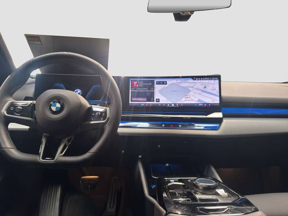 BMW 520 (Bild 14/16)