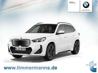 BMW iX1 xDrive30 (Bild 1/2)