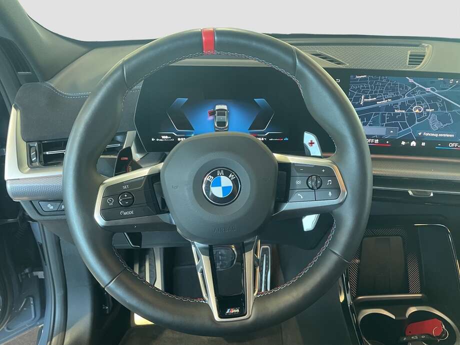 BMW X2 (Bild 11/13)