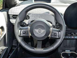 MINI Cooper C (Bild 2/17)