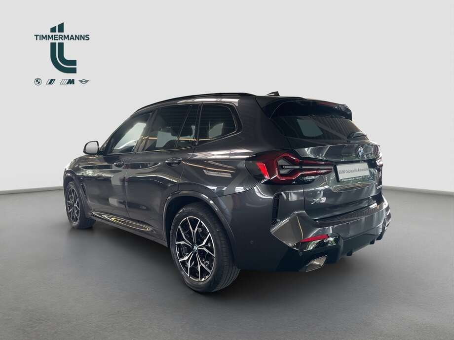 BMW X3 (Bild 9/17)