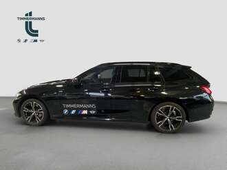 BMW 320 (Bild 2/14)