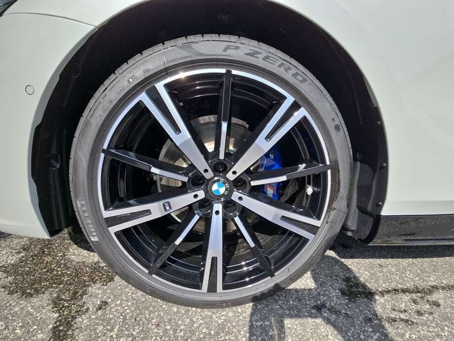 BMW 520d (Bild 20/21)