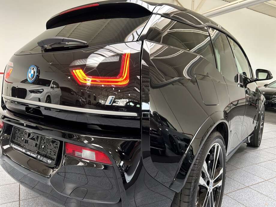 BMW i3 (Bild 10/18)